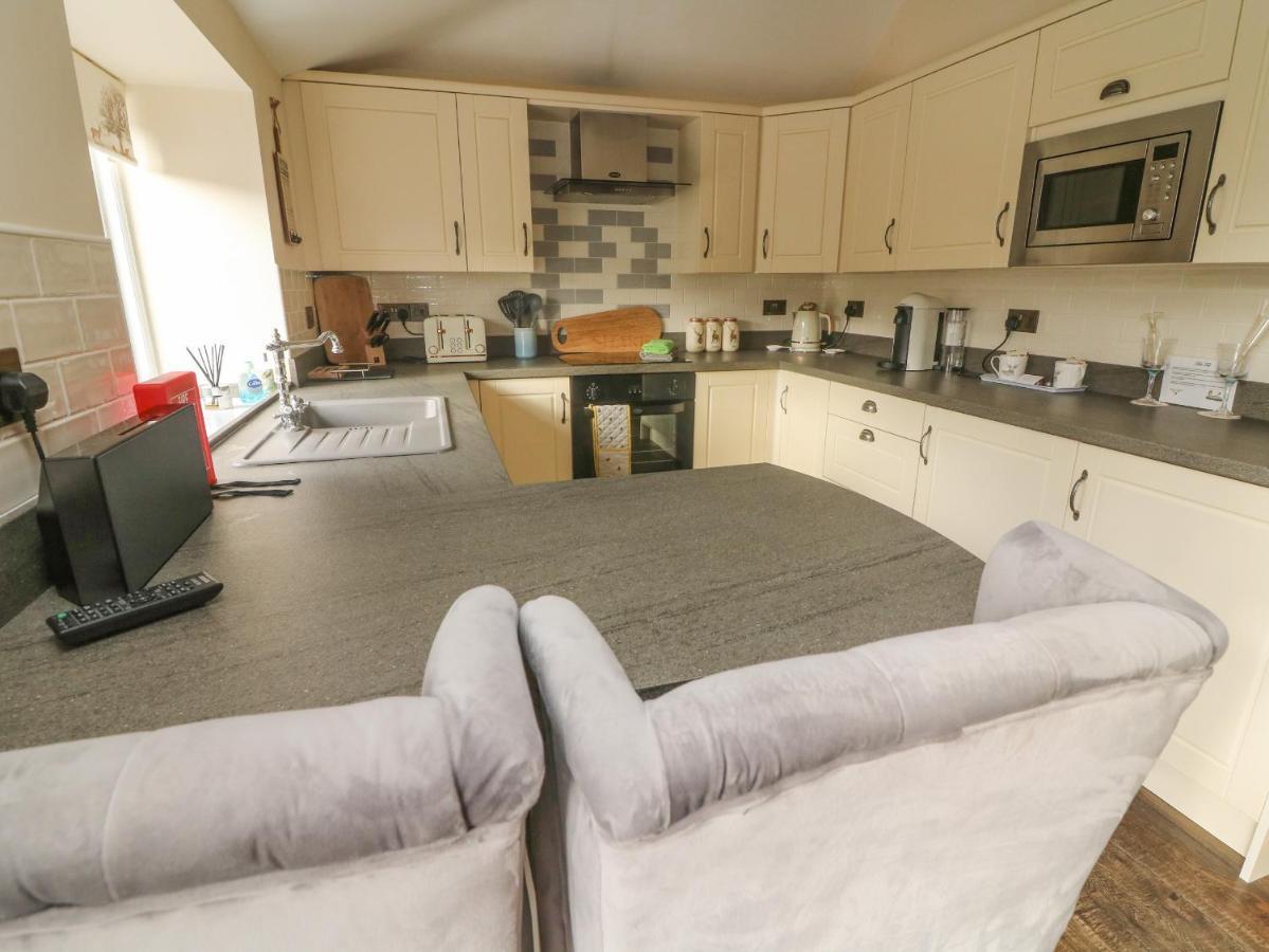 Beckside Cottage Keighley Exterior foto